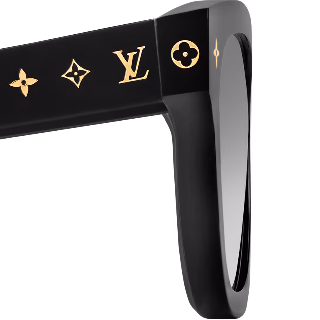 products/my-monogram-square-preto/03.avif